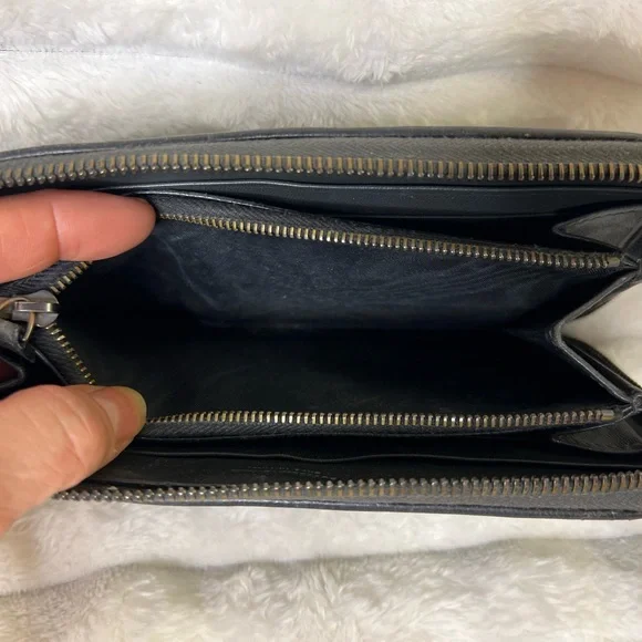 Bottega Veneta Authentic Zip Around Black Woven Long Leather Wallet - Picture 12 of 12